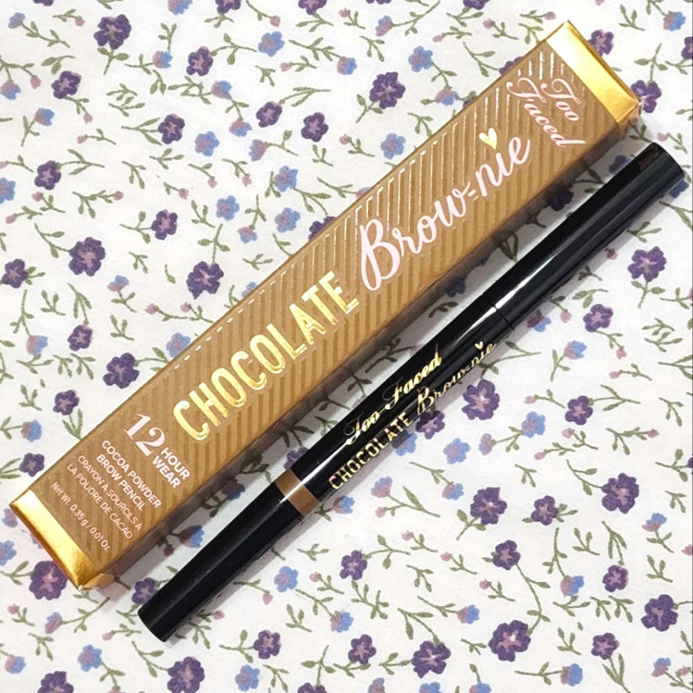 New Too Faced Chocolate Brow-nie Cocoa Powder Brow Pencil in Taupe